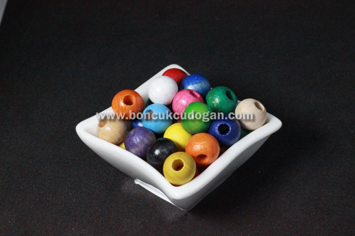 KARIŞIK RENKLİ TAHTA 12mm Yuvarlak