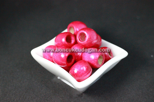 YUVARLAK TAHTA BONCUK 16MM X 17MM YUVARLAK Fuşya