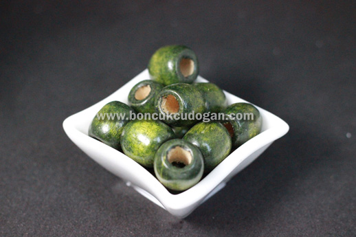 YUVARLAK TAHTA BONCUK 16MM X 17MM YUVARLAK Haki