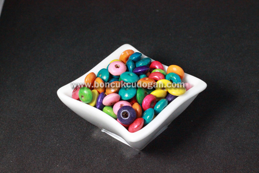 KARIŞIK RENKLİ TAHTA Mercimek (Ufo) 10mm