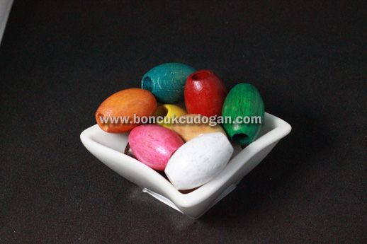 KARIŞIK RENKLİ TAHTA Oval 2,5cm