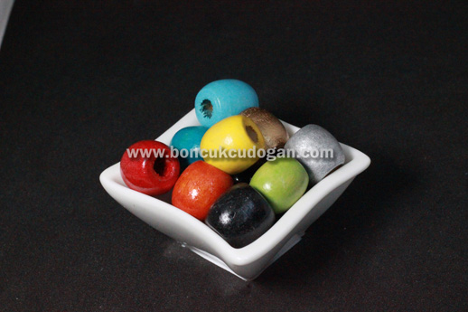 KARIŞIK RENKLİ TAHTA Yuvarlak 16x17mm